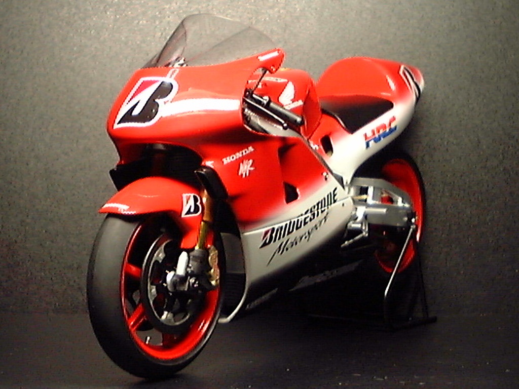 HONDA NSR500'01 BridgeStone Test